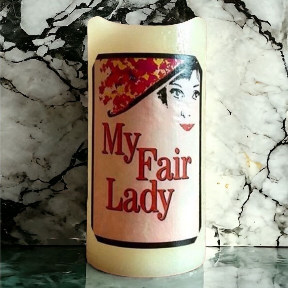 *30off3* NWOT. My Fair Lady Musical Theater Flameless Candle